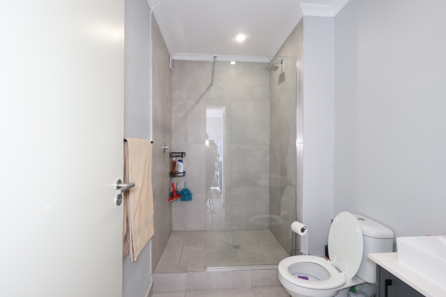 2 Bedroom Property for Sale in Parklands Western Cape